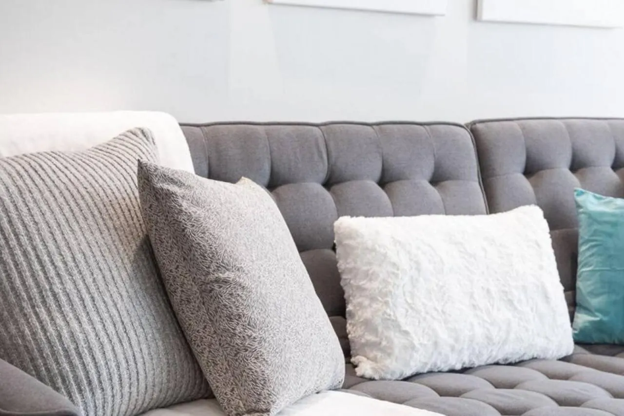 Villa Luxury Cn Tower View King Bed Balcony Free Park Toronto Canada